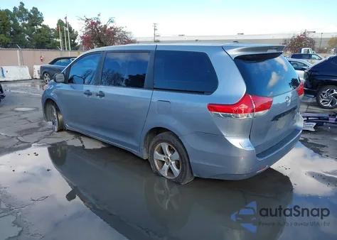 2012 Toyota Sienna Base 7 Passenger from USA, damaged, VIN 5TDKA3DC7CS009825